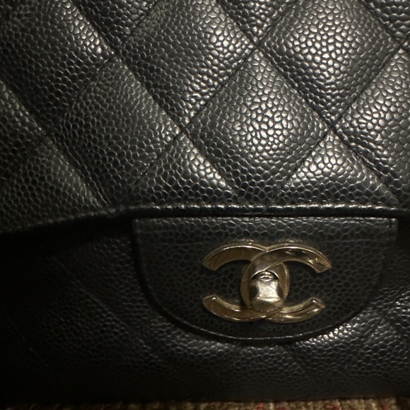 Chanel Jumbo Caviar Flap Bag - Picture 3 of 16